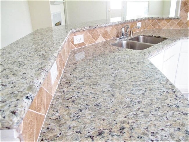 Building Photo - 3106 Aylesworth Ct