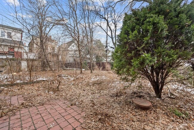 Building Photo - 186 Ocean Ave