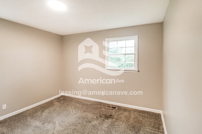 Building Photo - 119 Ruby Dr