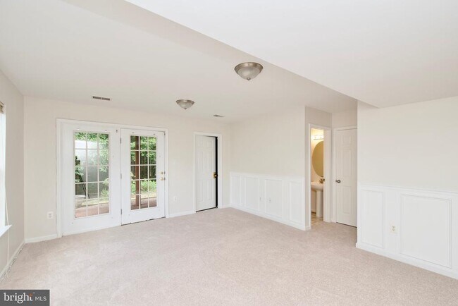 Building Photo - 8393 Jovin Cir