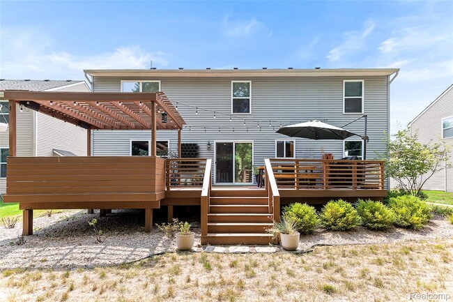Building Photo - 32724 Laurelwood Ct