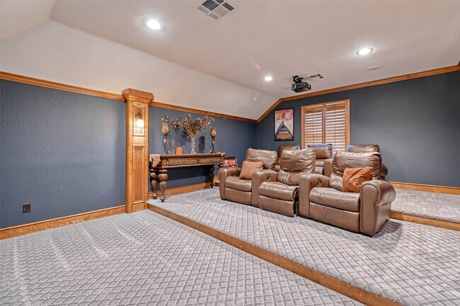 Building Photo - 13815 Nathan Ridge Ln