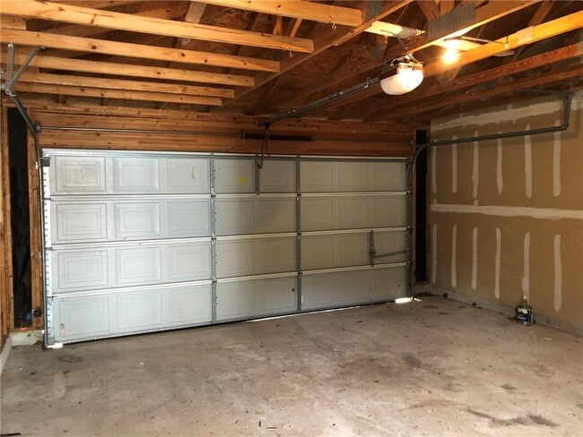 Building Photo - 165 Michaelis Rd