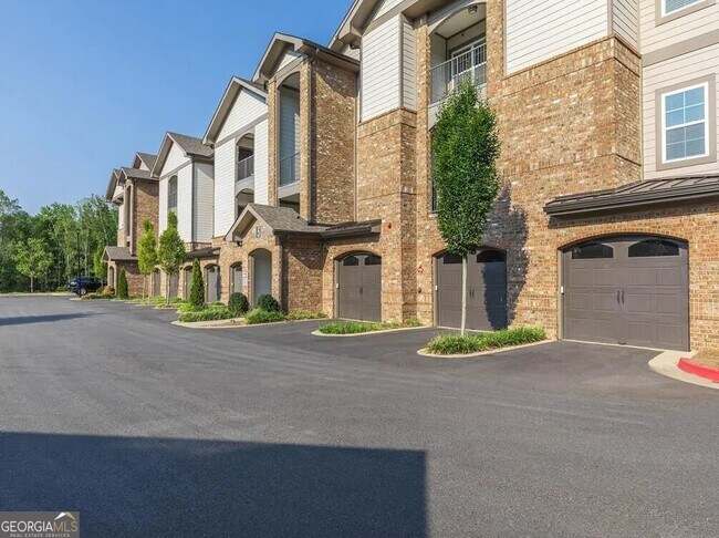 Building Photo - 2080 One White Oak Ln