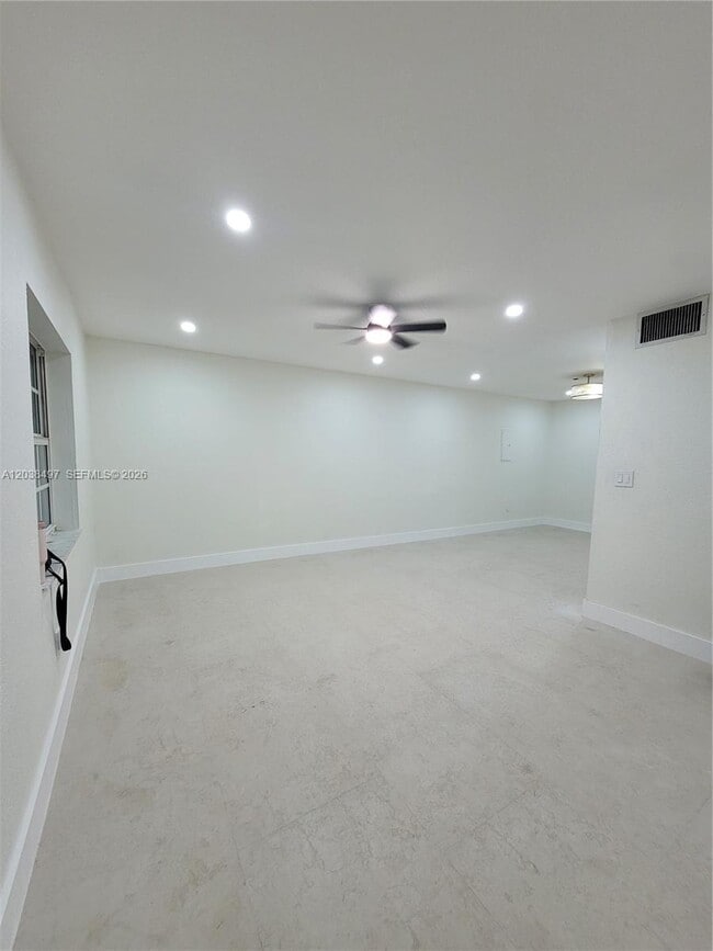 Building Photo - 18000 SW 175th St