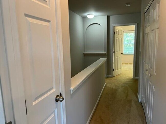 Building Photo - 3022 Berkeley Springs Pl