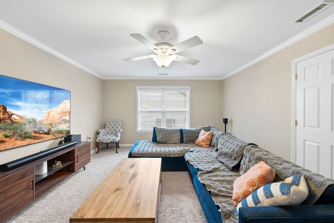 Building Photo - 9429 Shallcross Way