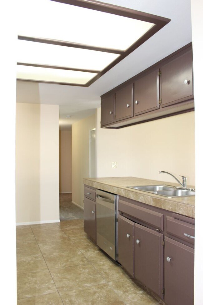 Building Photo - 3505 Huachuca Way