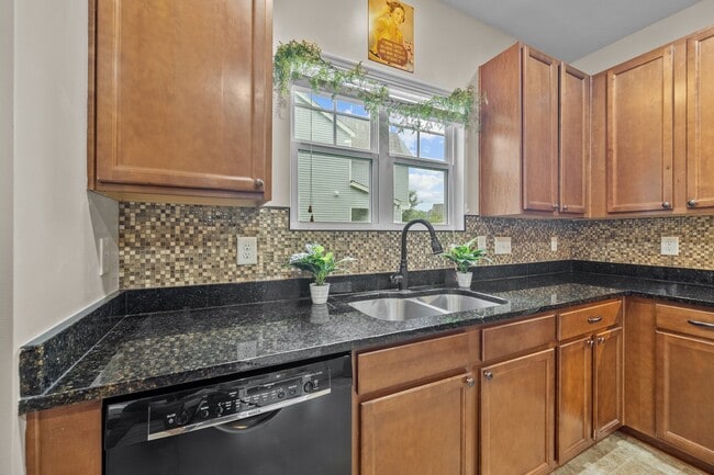 Building Photo - 431 Bald Cypress Ln