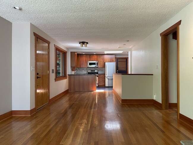 Building Photo - 6551 35th Ave SW