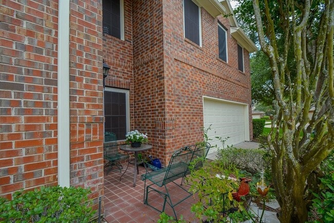 Building Photo - 4210 Greystone Way