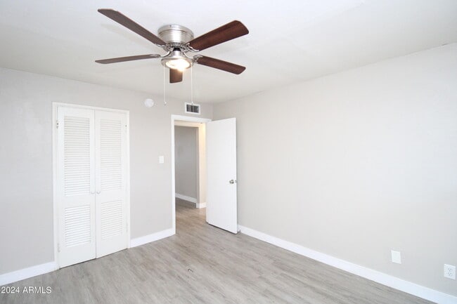 Building Photo - 2241 West Campbell Ave