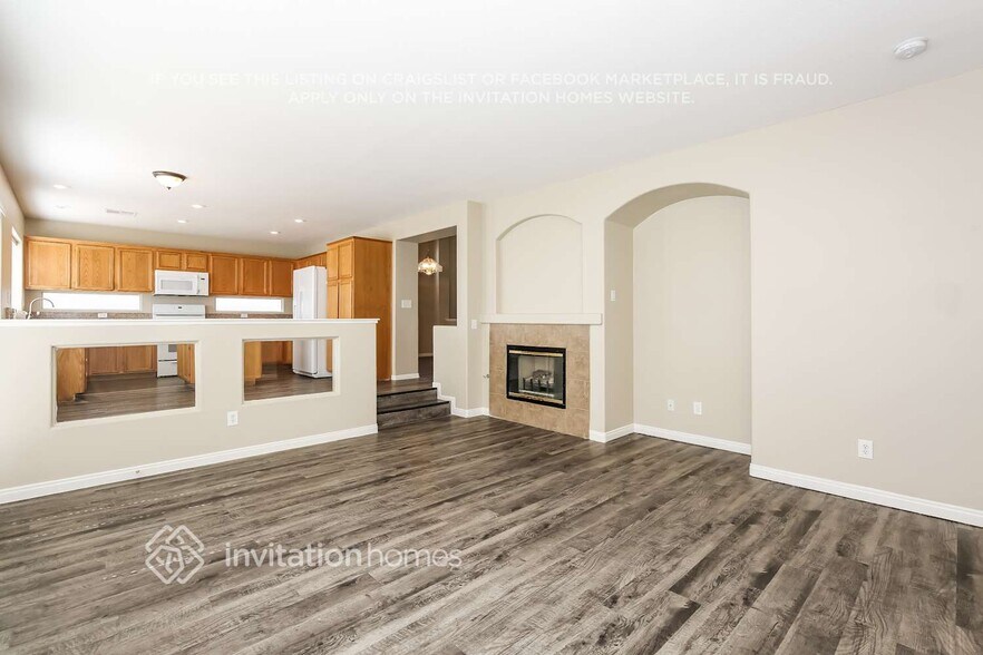 Building Photo - 6567 Tulip Garden Dr