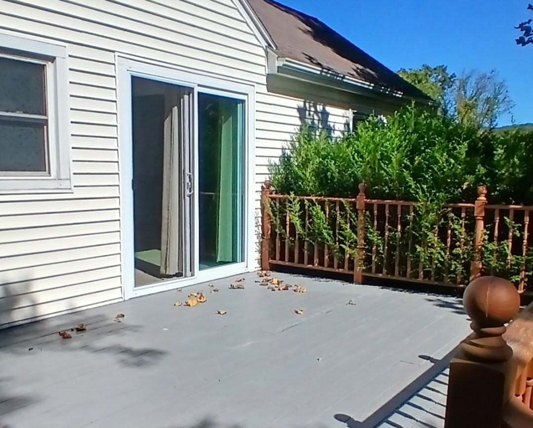 Building Photo - 3 Orchard Ln