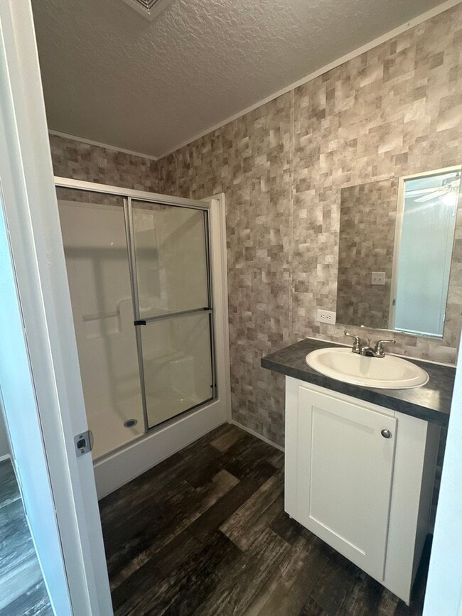 Building Photo - 2 Bed 2 Bath mobile home