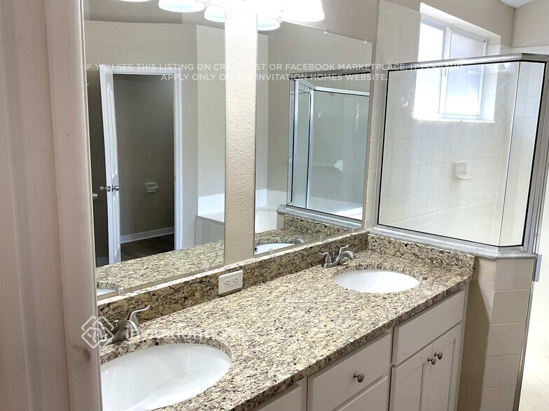 Building Photo - 1517 Scotch Pine Dr