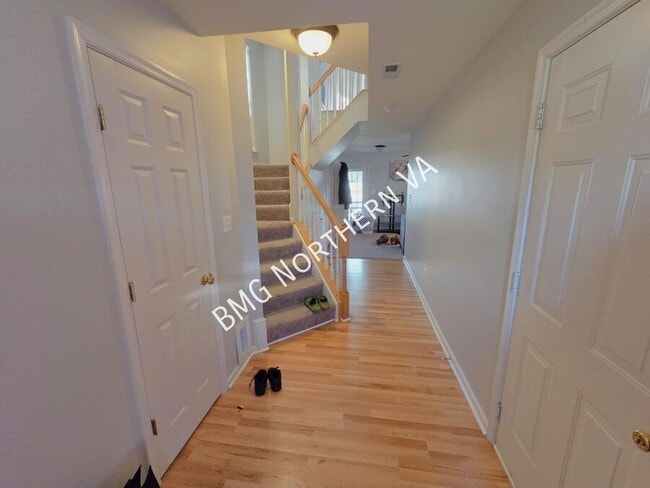 Building Photo - 12108 Wallower Way