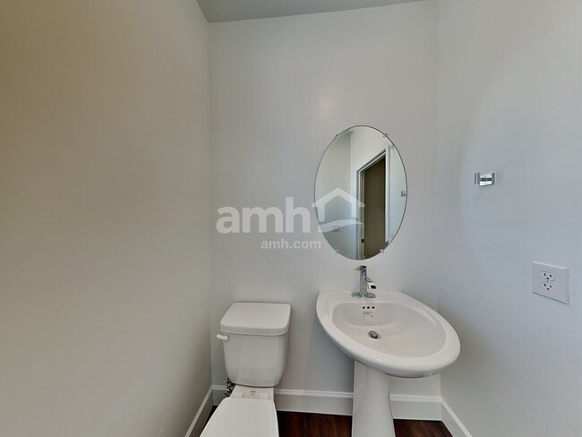 Building Photo - 7475 S Via Bombachas