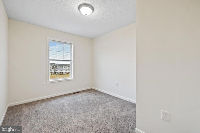 Building Photo - 406 Cadbury Dr