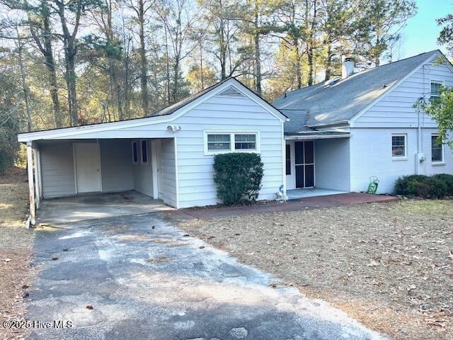 Building Photo - 4033 Youngs Rd