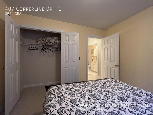 Building Photo - 407 Copperline Dr