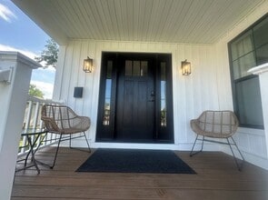 Building Photo - 161 West Ave