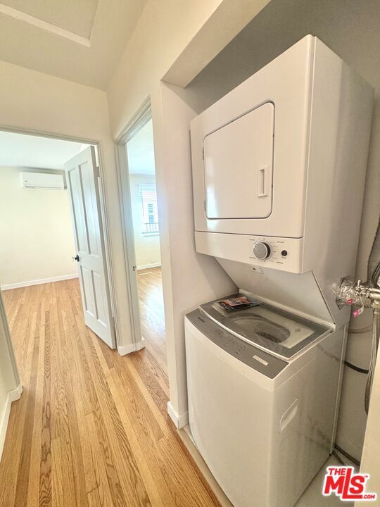 Building Photo - 4804 Bellflower Ave