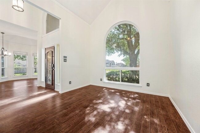 Building Photo - 7517 Waterwood Dr