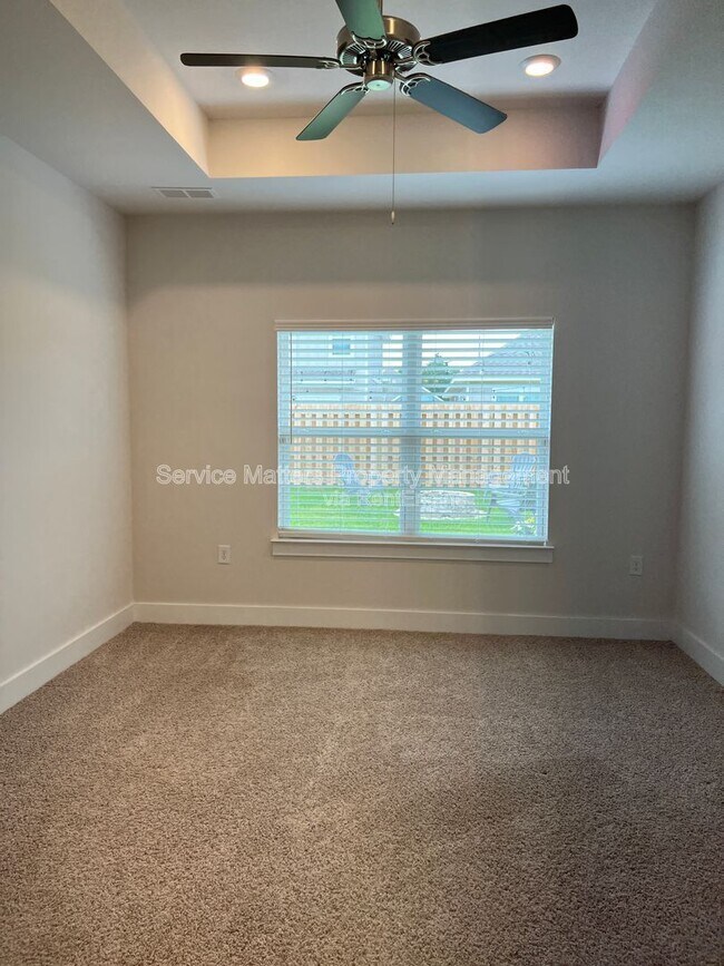 Building Photo - 4062 Blaney Ln