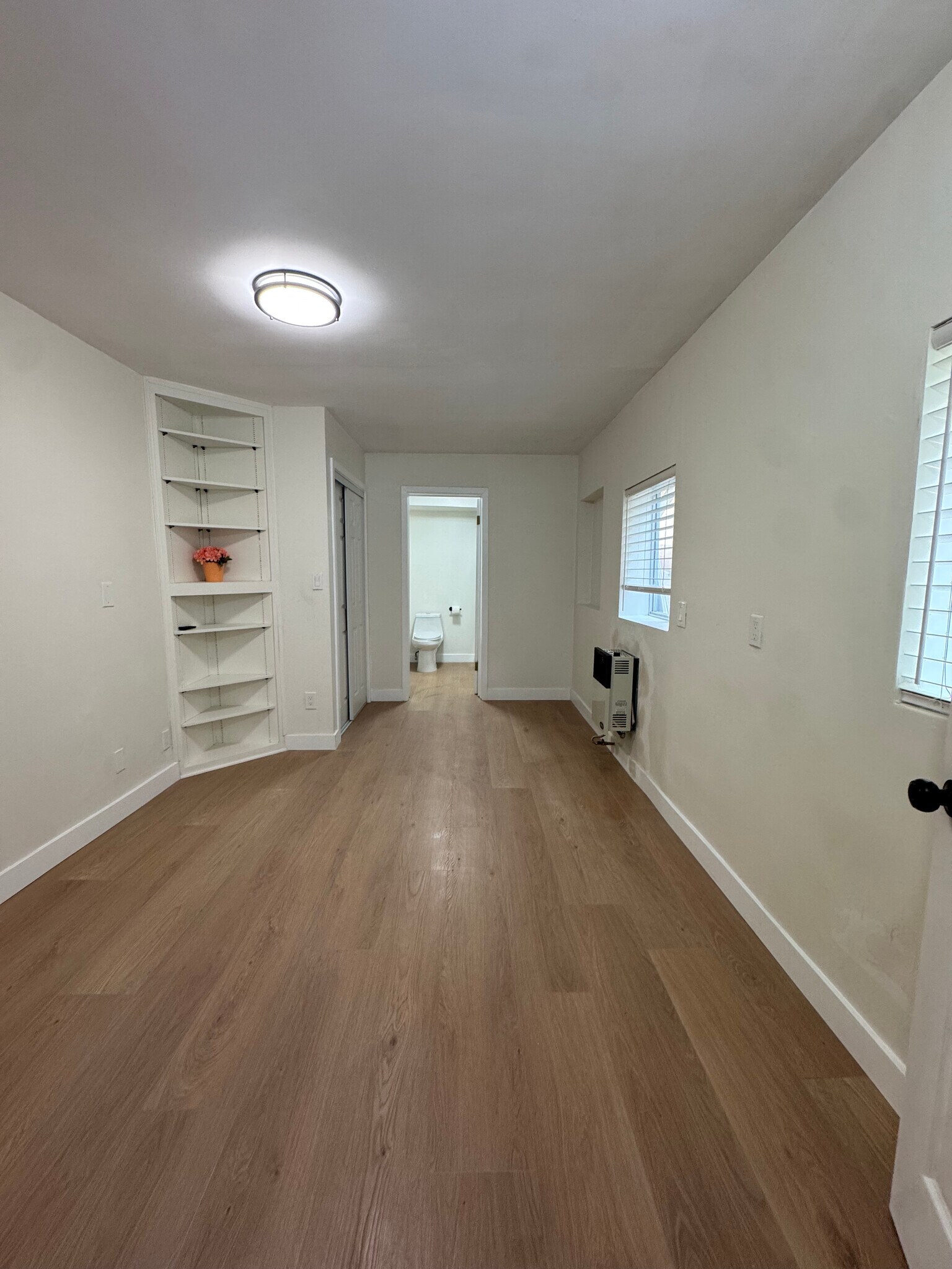 Building Photo - 1734 Prospect Ave