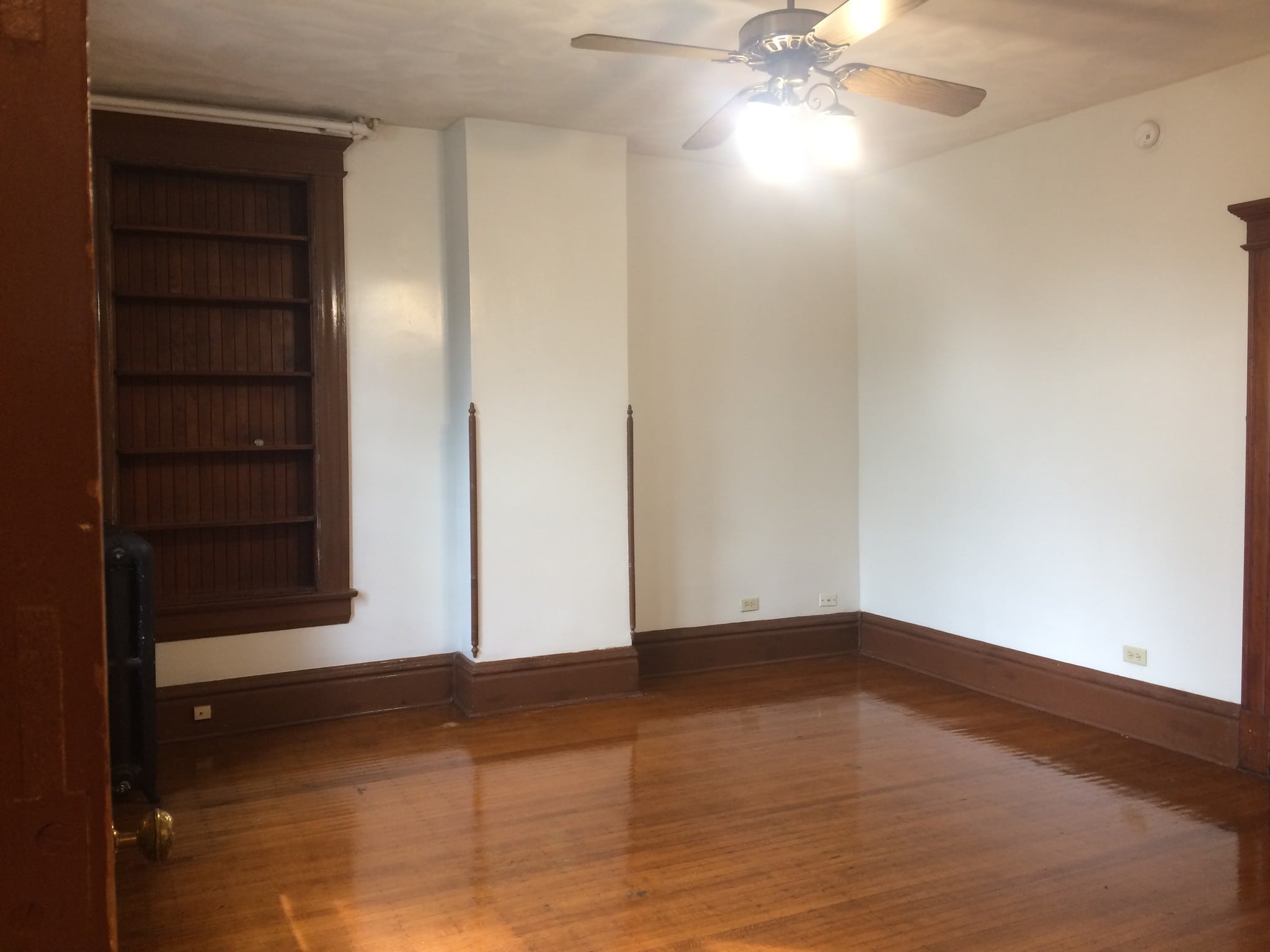 Building Photo - 802 Grand Ave