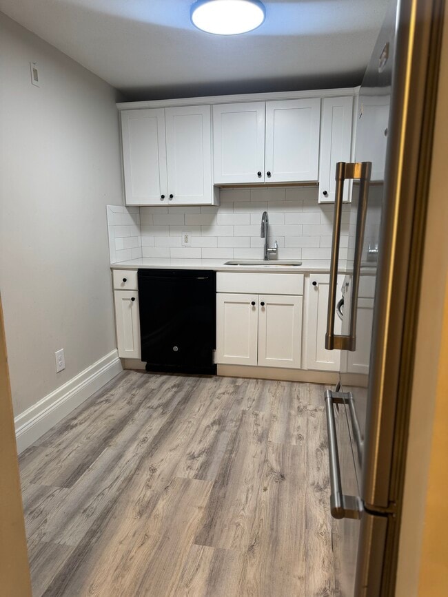 Building Photo - 153 Milk St