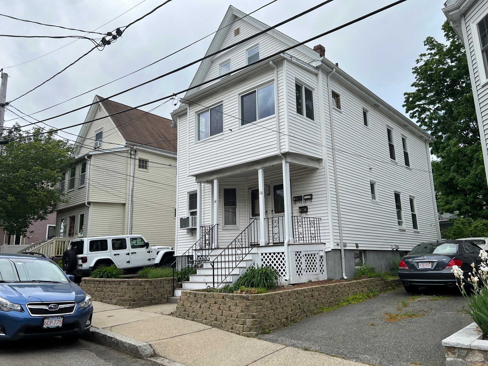 Building Photo - 16 Sullivan Rd