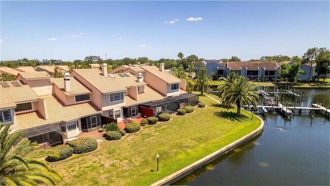 Building Photo - 10438 St Tropez Pl
