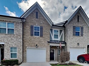 Building Photo - 205 Ashmere Ct