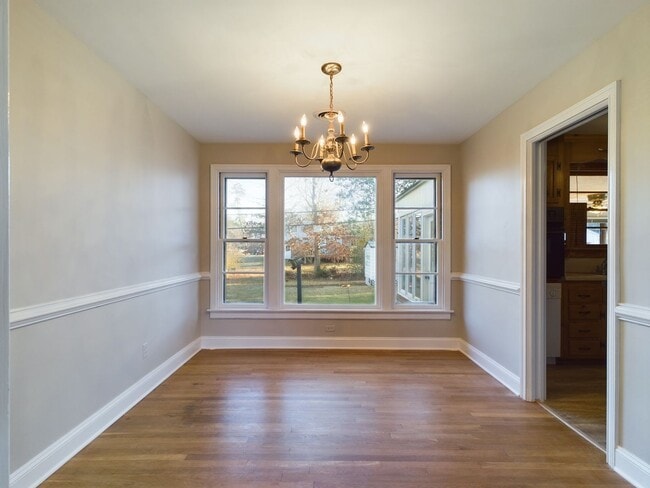 Building Photo - 9506 Overhill Rd