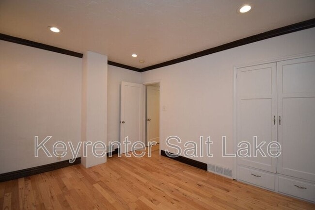 Building Photo - 2128 S 1900 E