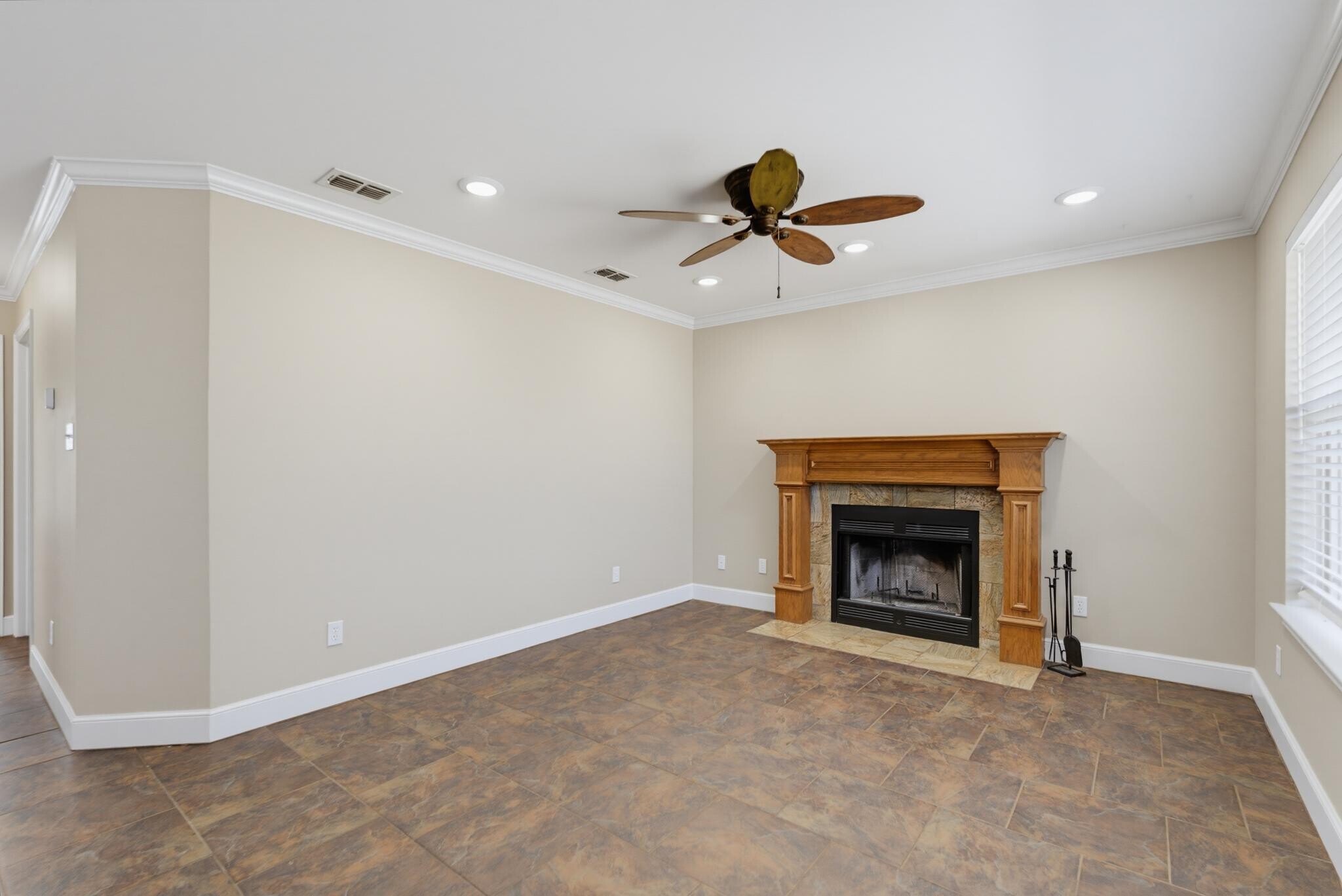Building Photo - 286 Pilgrim Rd