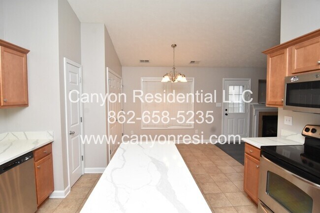 Building Photo - 1513 Stonewood Dr