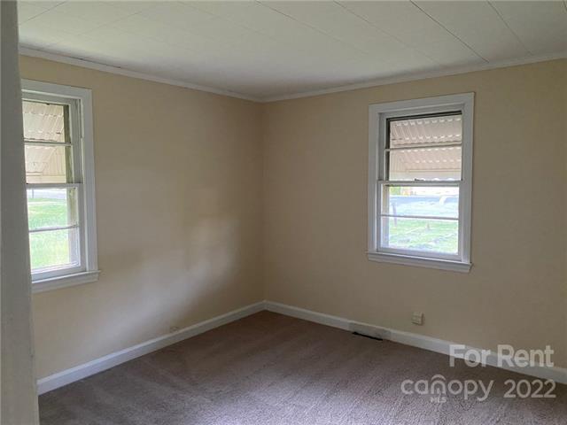 Building Photo - 419 Lincoln St