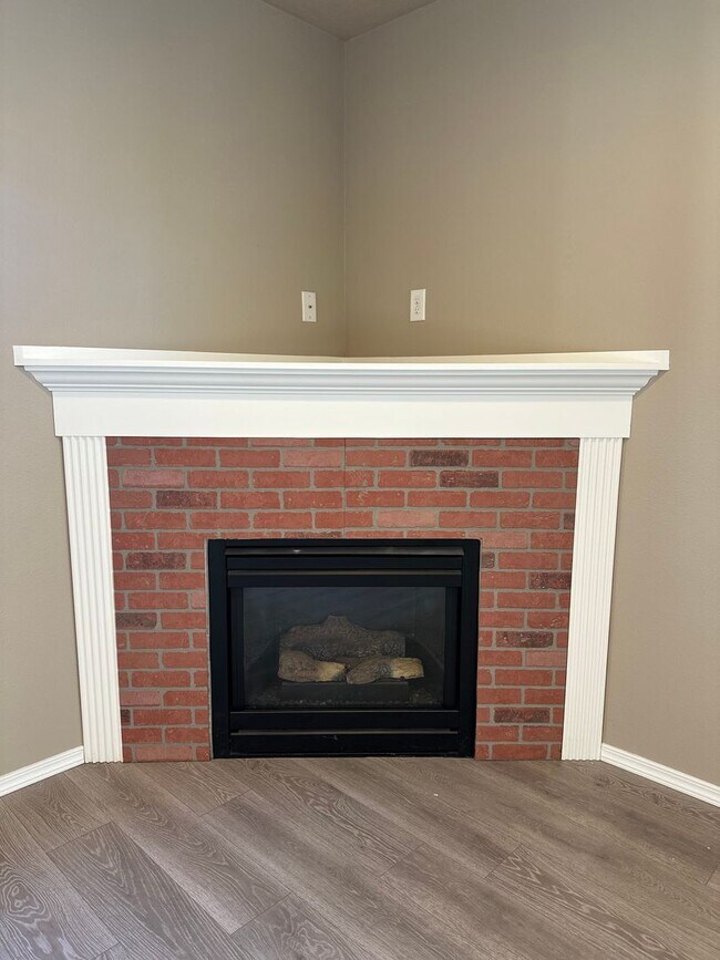 Building Photo - Comfortable Bend Living – 3 Bedroom Home with Spacious Bonus Room!