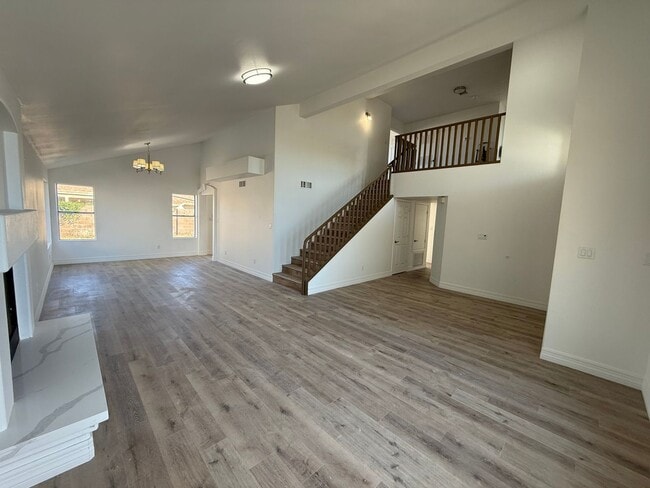 Building Photo - 4 BEDROOM IN RANCHO SERENO - FRESHLY REMODELED
