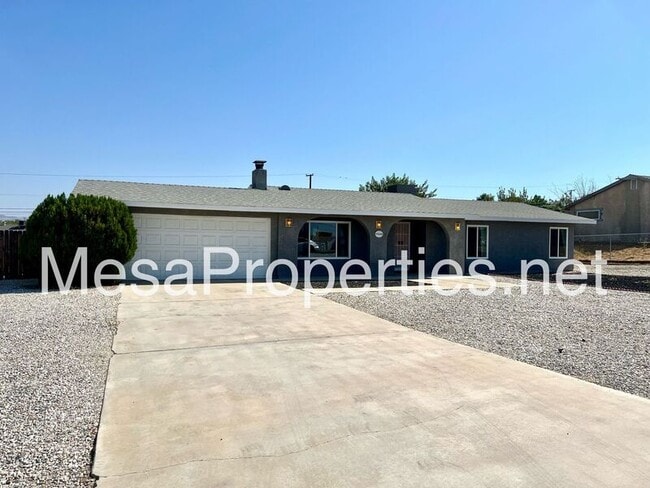 Building Photo - 17945 Sequoia St