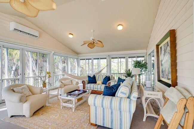Building Photo - 4563 Brainard Bayou Rd
