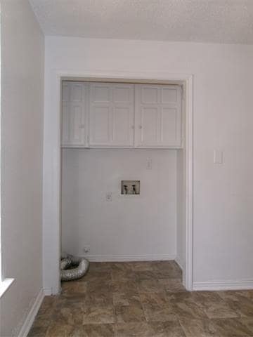 Building Photo - 754 E Warrior Trail
