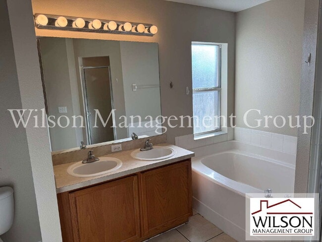 Building Photo - 1604 Sage Creek Ct