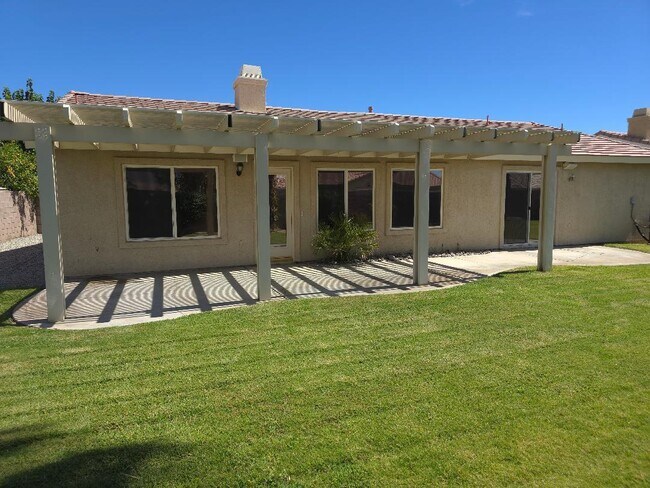 Building Photo - 45705-45705 Coldbrook Ln