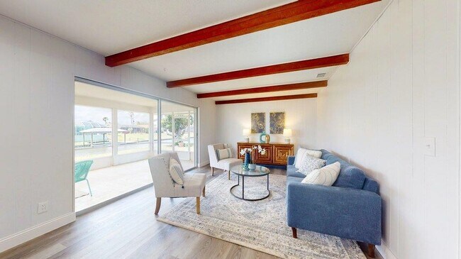 Building Photo - 10 Coral Reef Ct S
