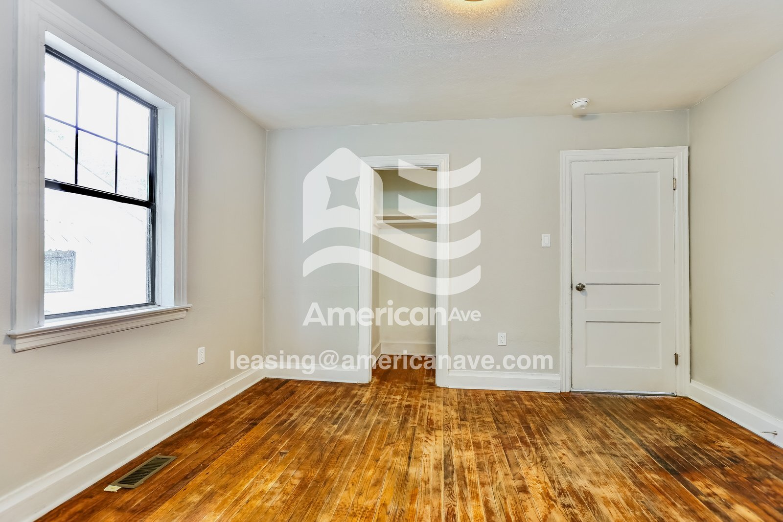 Building Photo - 1801 Vance St