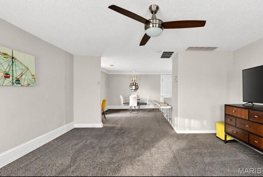 Building Photo - 5103 Waterman Blvd